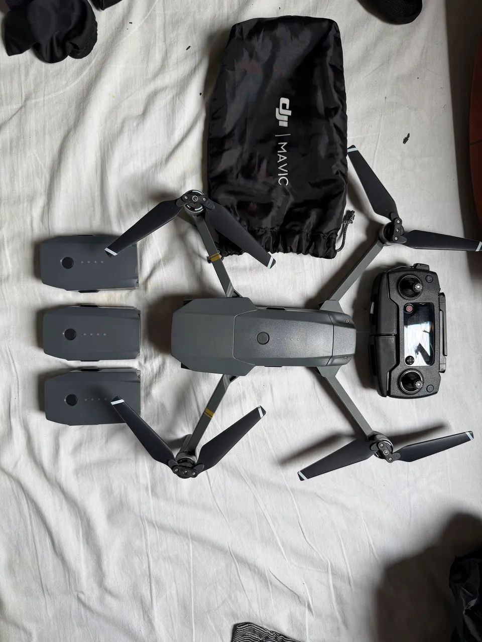 Drone DJI Mavic Pro Fly More Combo - 3 Baterias + Case + Acessórios