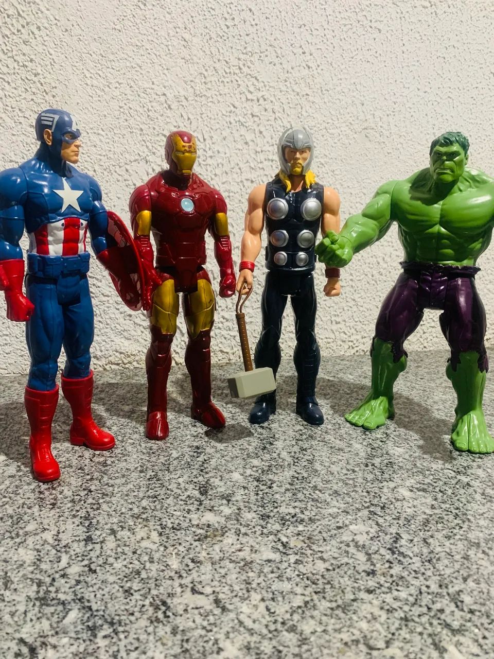Pacote Bonecos Gigantes Marvel