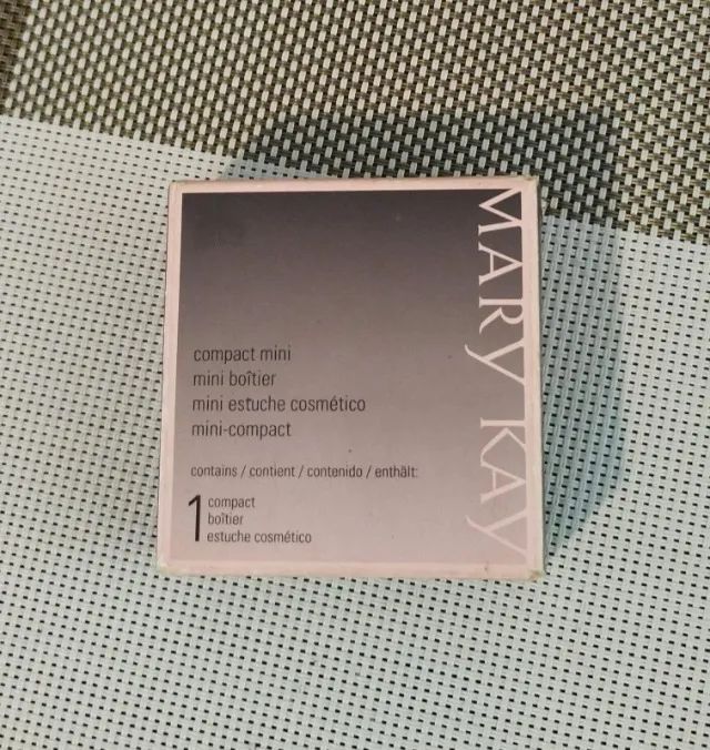 Estojo Compacto Magnético Mary Kay - Foto 3