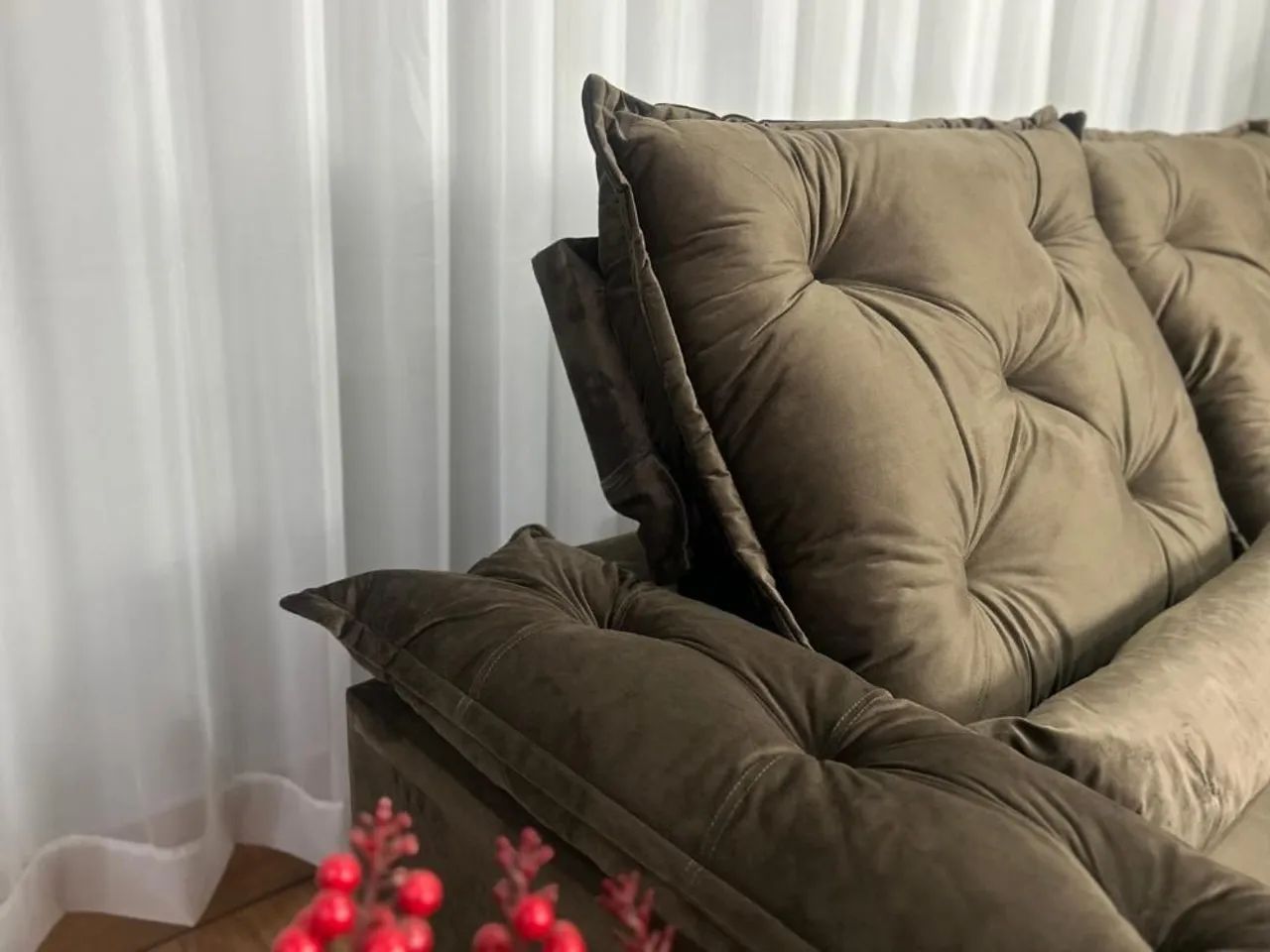 Sofá Retrátil 2 Lugares 200cm Veludo Marrom  - Foto 4