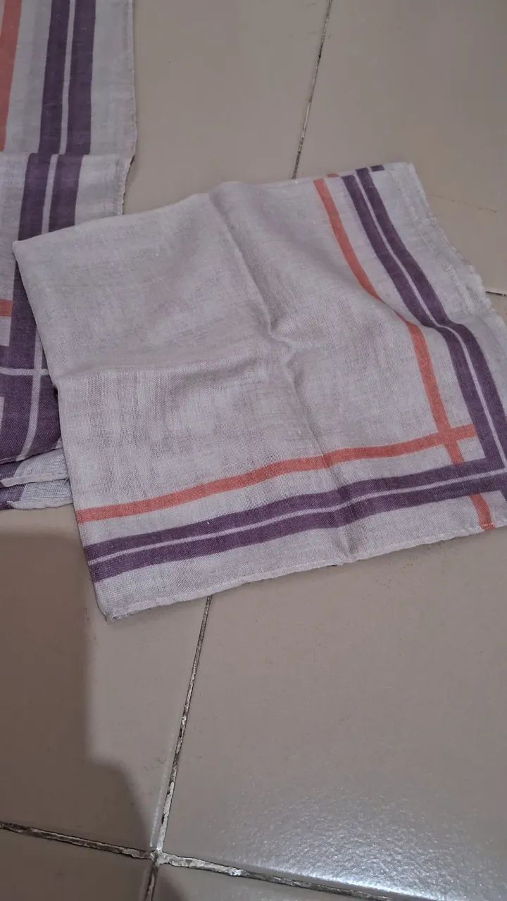 Conjunto lenços HRG (novos) - Foto 2