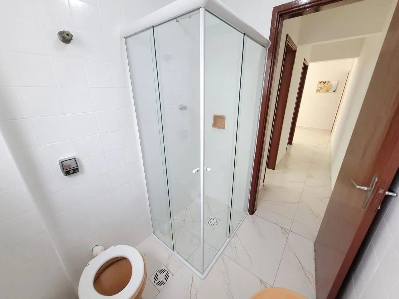 Alugo Apto Definitivo - Perto da Praia & Com Ótima Localização - Foto 6