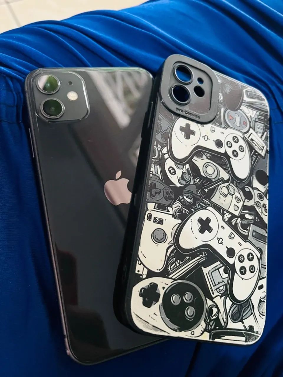 iPhone 11 black 