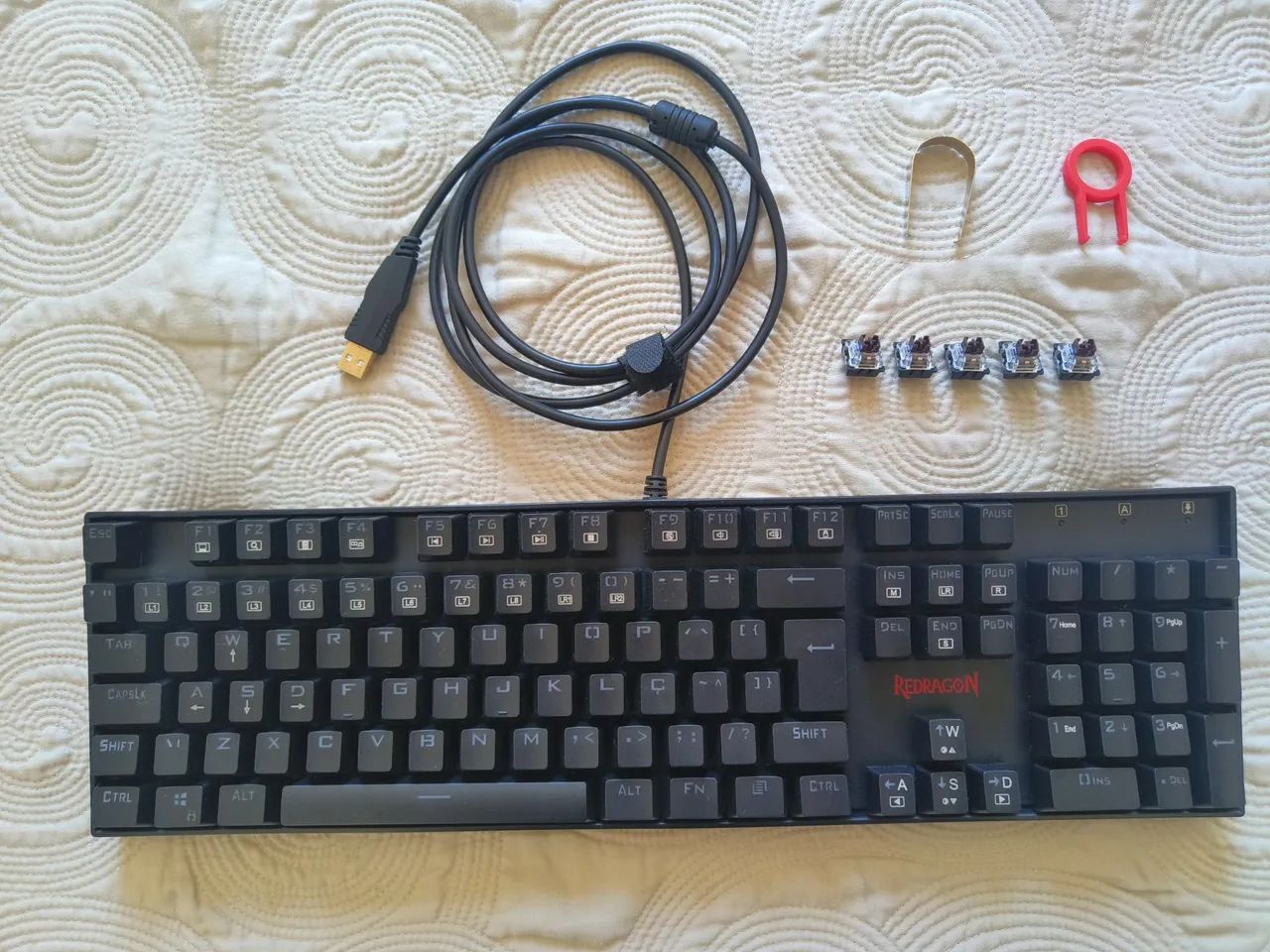 Teclado mecânico Redragon Mitra Switch Brown