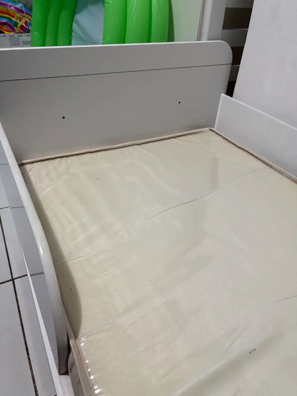 Berço americano que vira cama  - Foto 4