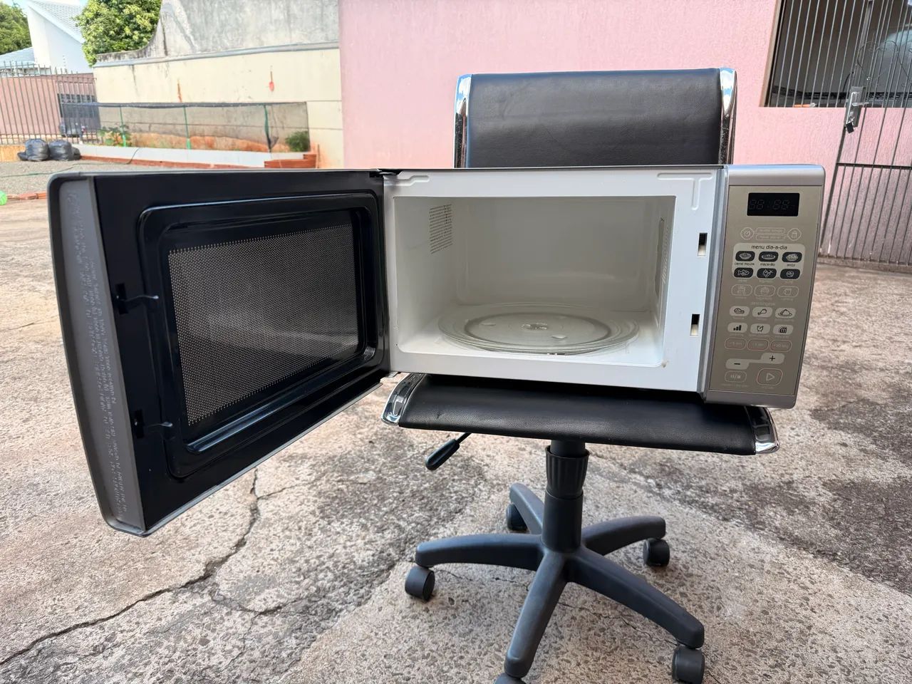 Microondas Brastemp  - Foto 2