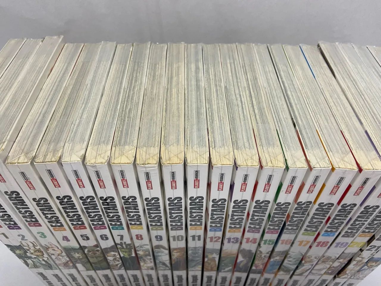Beastars - Coleção Completa - Foto 3