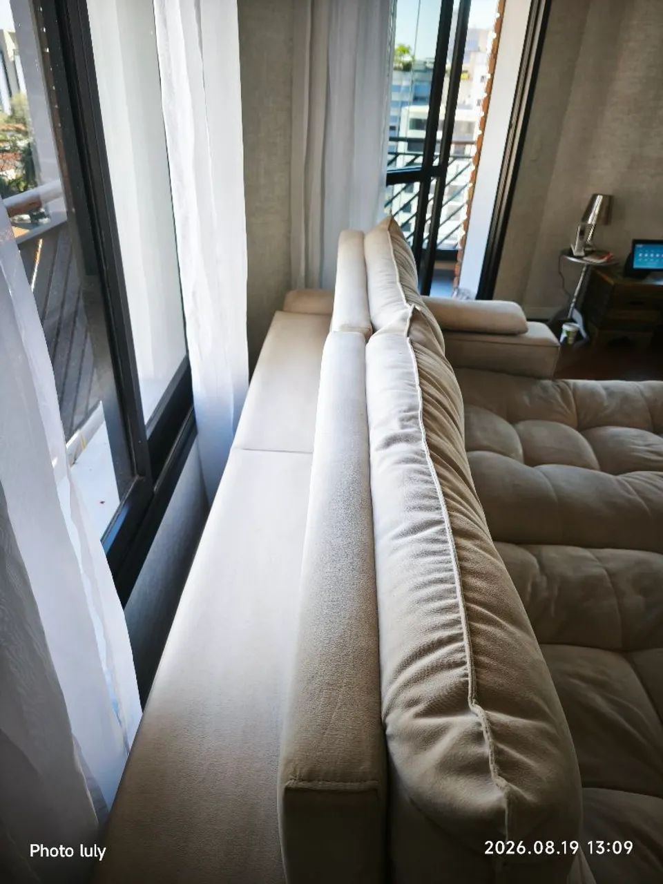 Sofá retrátil,com chaise, cinza, perfeito  - Foto 3