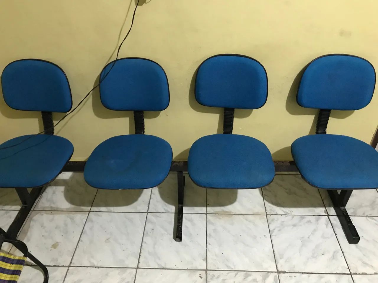Banco de Espera - Foto 2