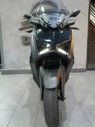 YAMAHA XMAX 250 CONNECTED ABS - Foto 2