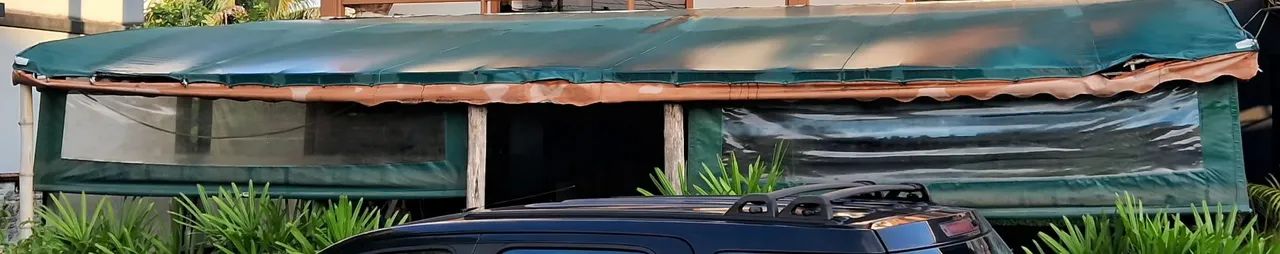 TOLDO USADO COM CORTINAS - Foto 2