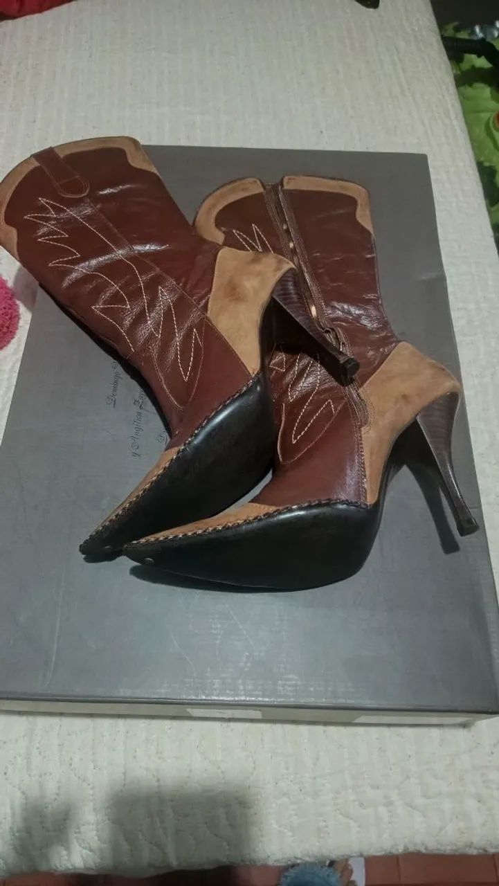 Bota couro legítimo 36/37