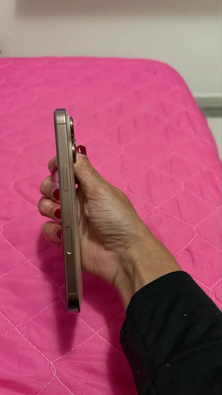 iPhone 16 pro 128gb 89%  - Foto 3