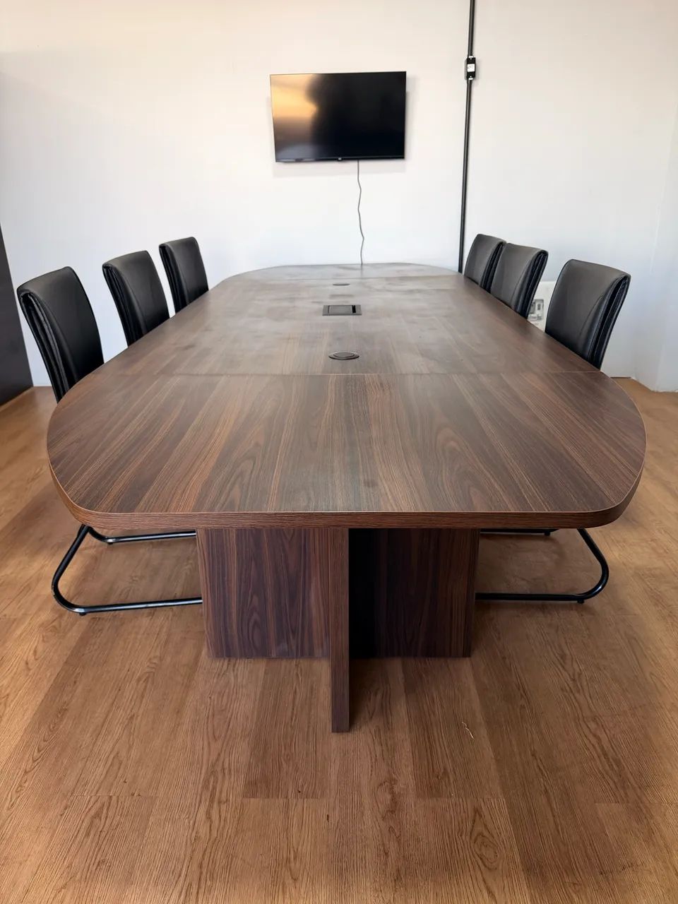 Mesa de reunião semi nova com 8 cadeiras  - Foto 3
