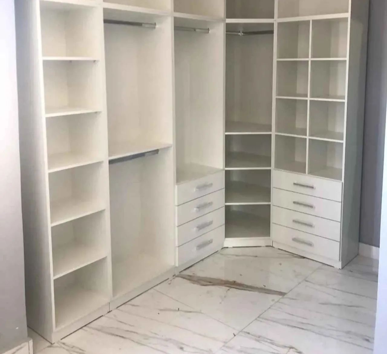 Guarda Roupa Casal
