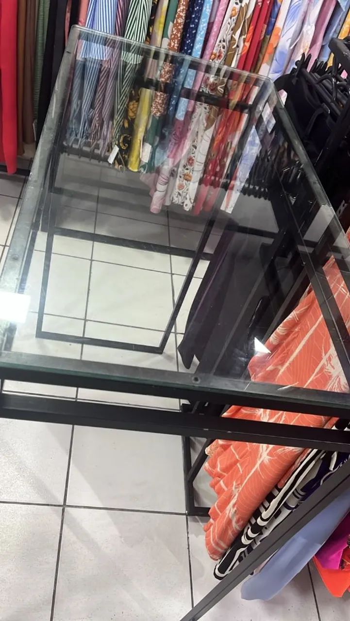 Arara de ROUPAS 