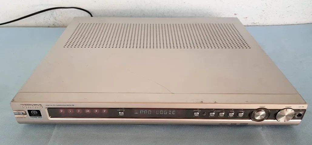 Receiver Philips LX 700 Digital Pro Logic ESS