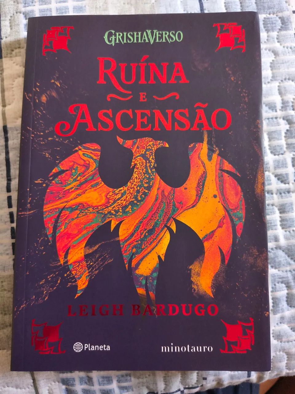 Série sombra e ossos - Foto 4