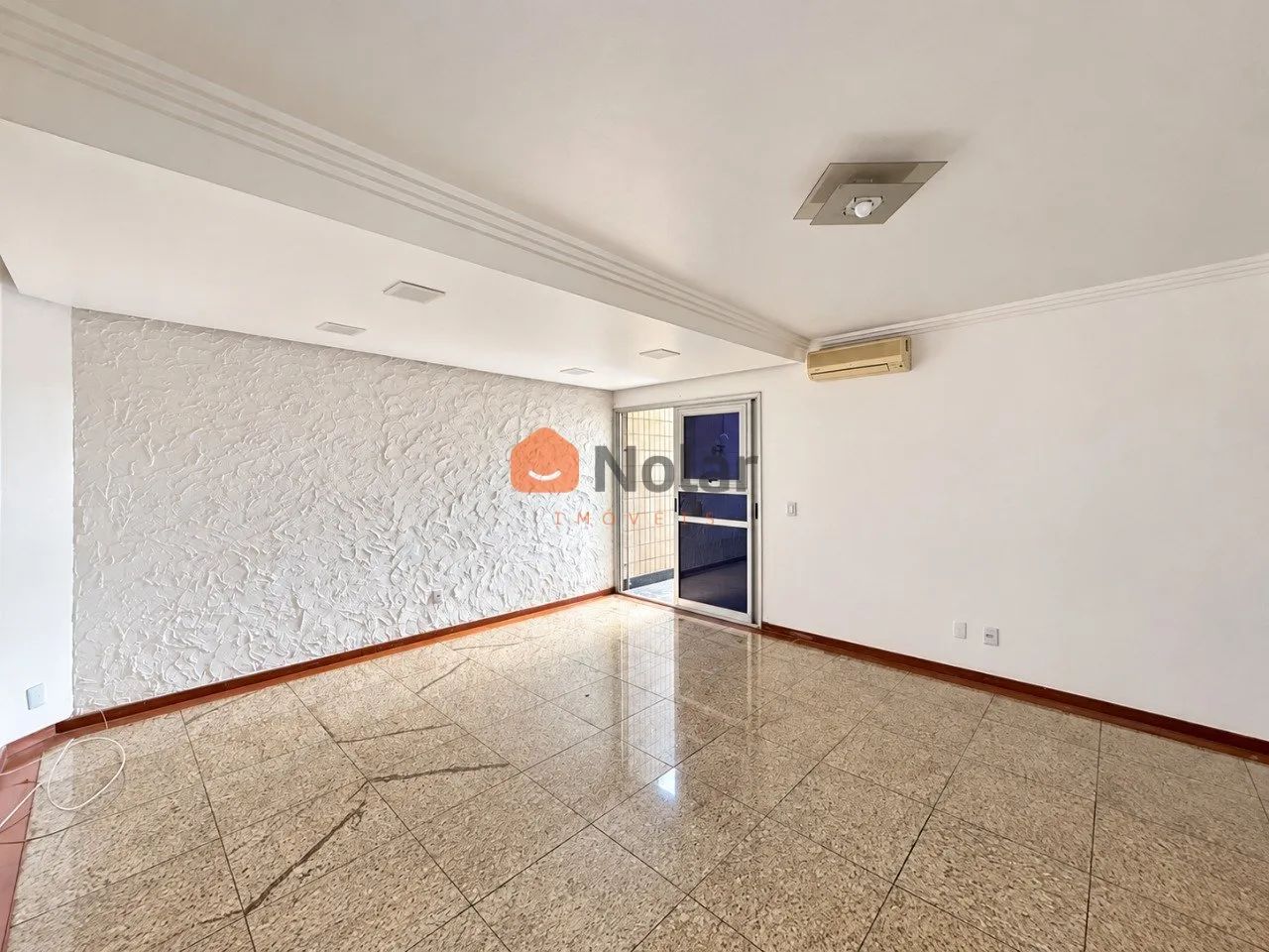 Apartamento Área Privativa de 03 quartos, sendo 01 suíte com varanda - Foto 4
