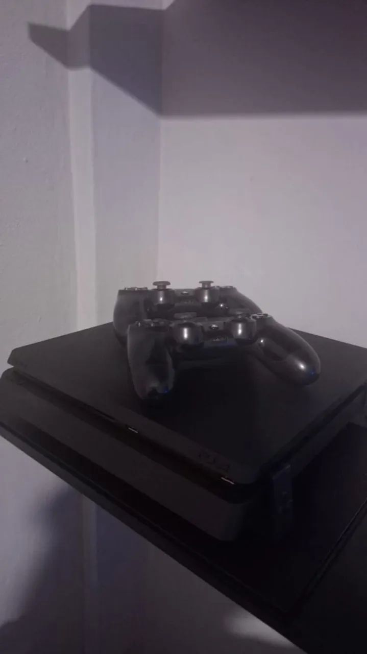 PS4 slim  - Foto 2