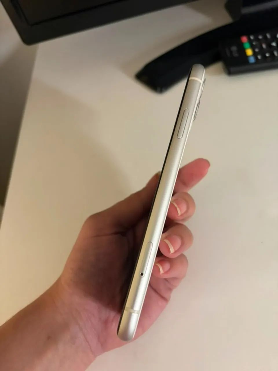 iPhone 11 64 GB - Branco - Foto 4