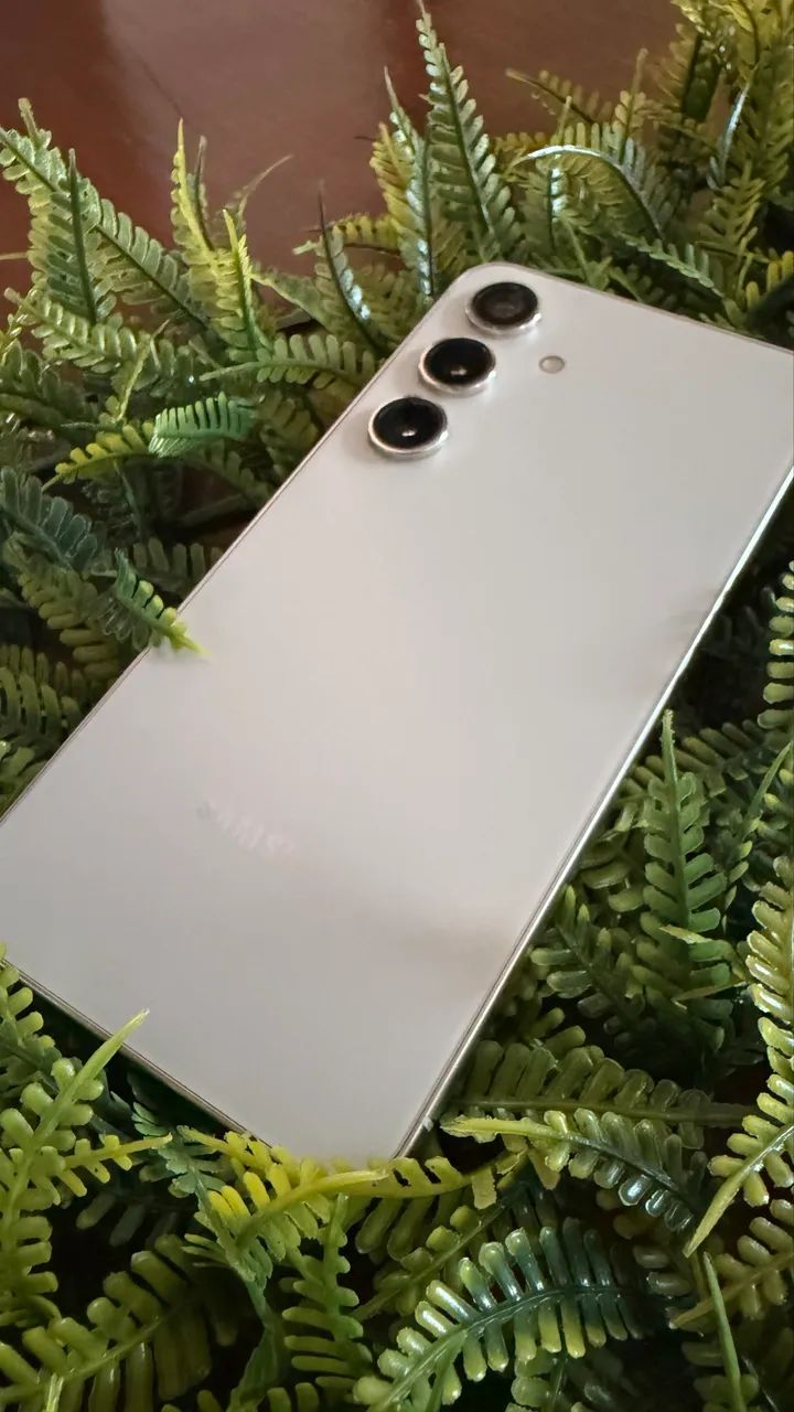 Celular Samsung S24
