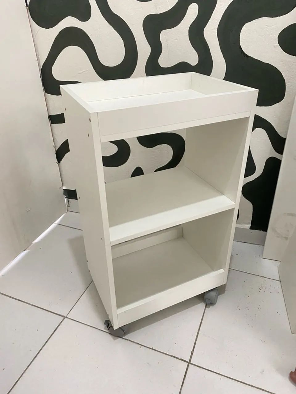 Carrinho auxiliar branco