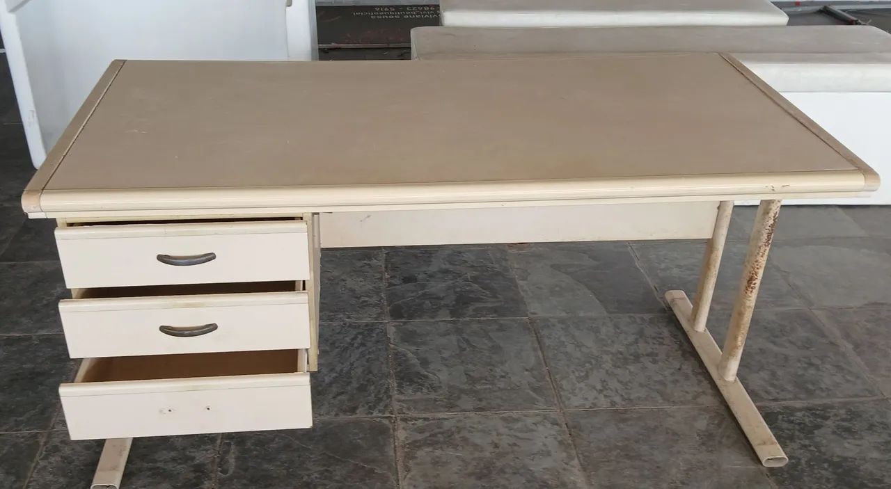 MESA PARA ESCRITÓRIO  - Foto 2