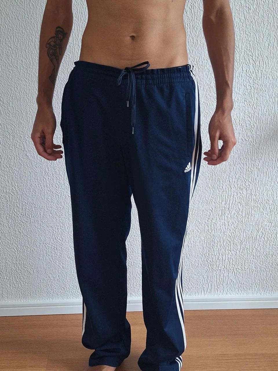 Calça adidas 