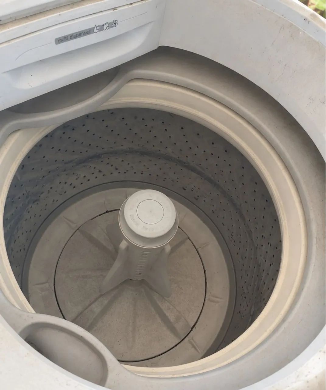Máquina de lavar com defeito 