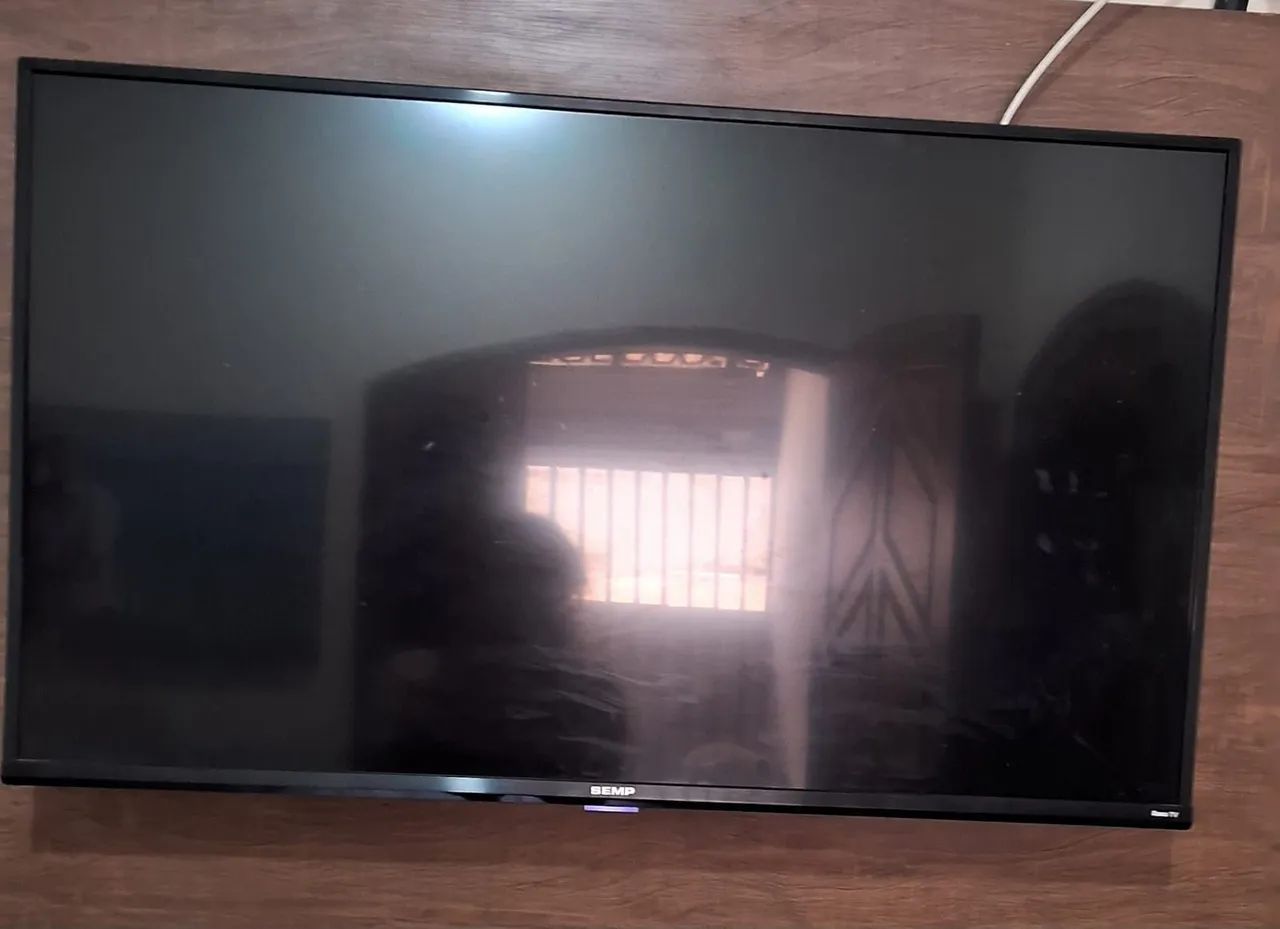 Smart TV semp 43' polegadas. - Foto 2
