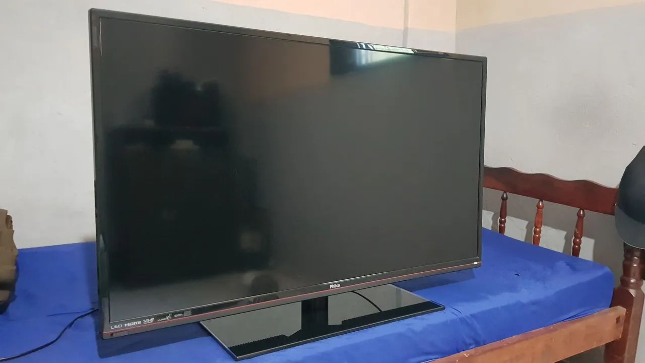 Pé base pedestal TV philco modelo PH39F33DSG  - Foto 4
