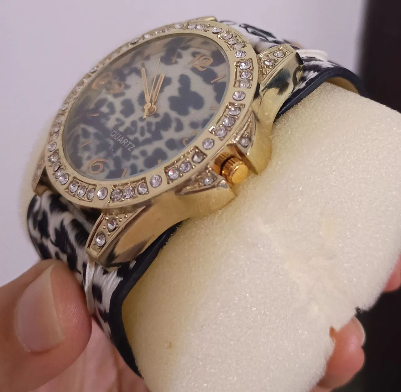 Relógio de pulso Quartz com strass - Foto 2