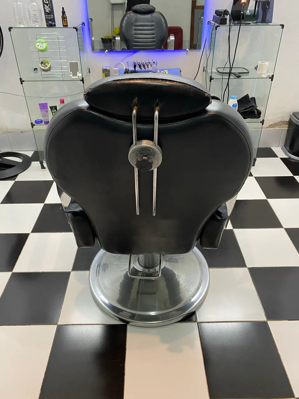 Poltrona Reclinável para Barbearia  - Foto 4
