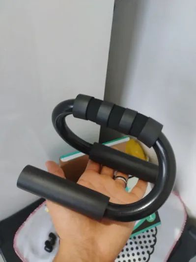 Kit Halteres Anilhas 24kg Com 2 Barras De 40cm Com Presilhas + Barra De Apoio Para Flexão - Foto 4