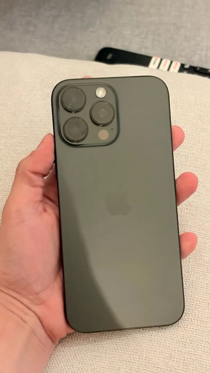 iPhone 16 pro Max 256 black  - Foto 2