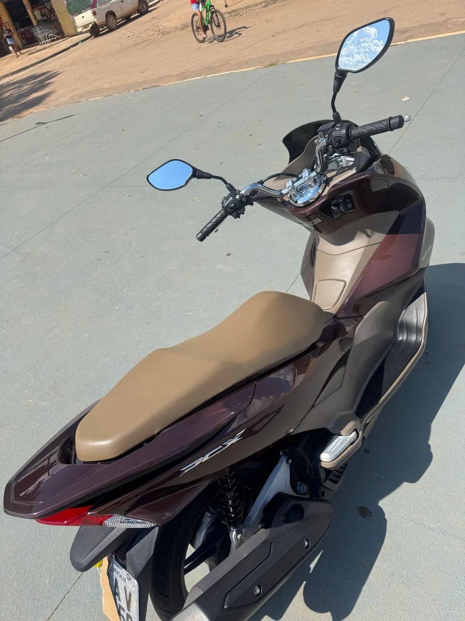 HONDA PCX DLX 2017 - APENAS 18 MIL KM! - Foto 3