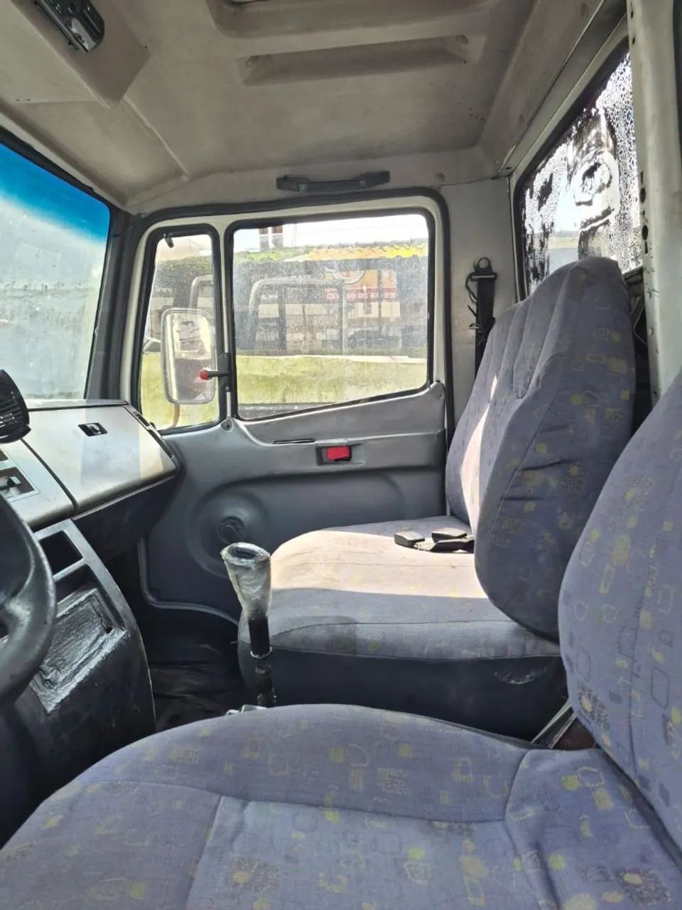 MB 710 ano 2001 - Foto 4