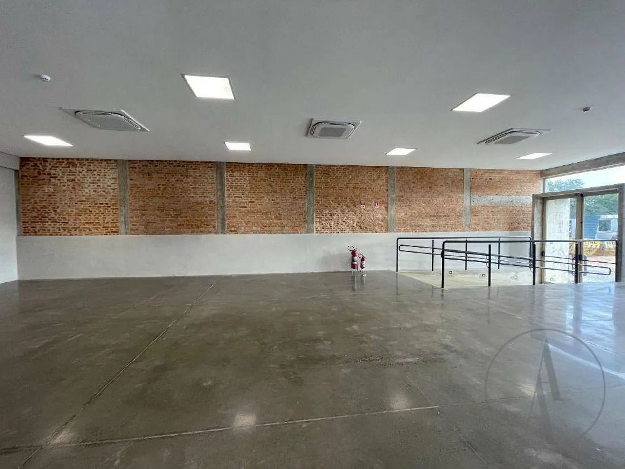 Sala Comercial para alugar, CENTRO EMPRESARIAL BANDEIRAS - Protestantes - Votorantim/SP