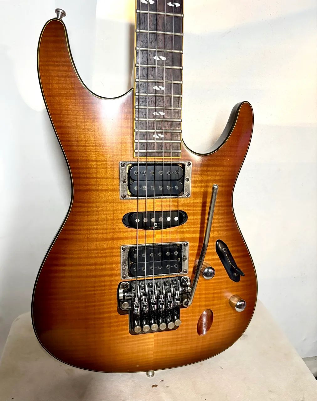 Guitarra Ibanez S670FM Korea /Floyd Rose Edge zero - Instrumentos