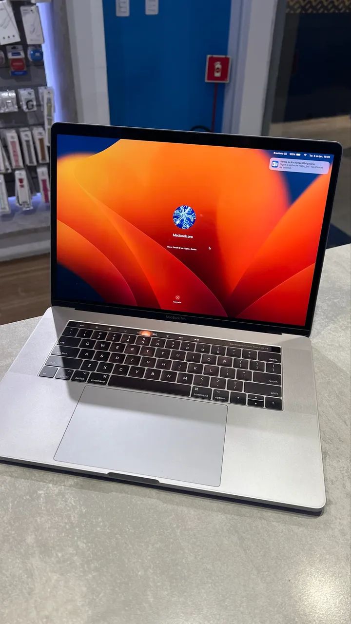 MacBook Pro i7 Touch Bar 15? - Foto 2