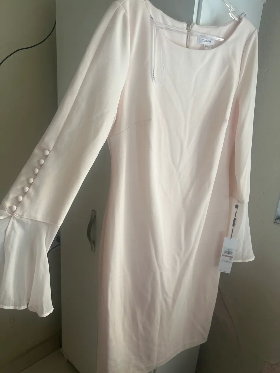 Vestido Calvin Klein novo tem 46/48 - Foto 2