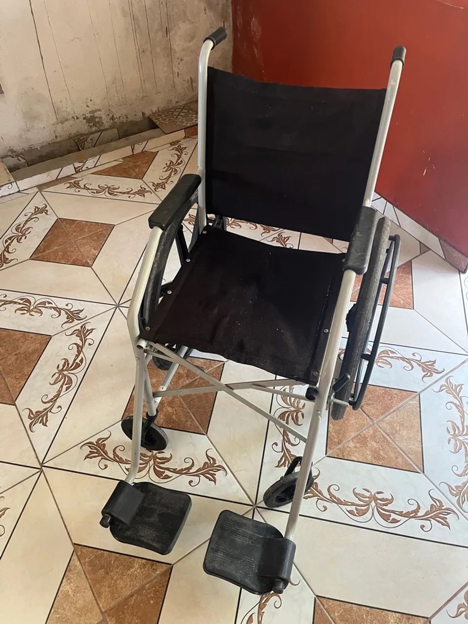 Cadeira de rodas - Foto 2