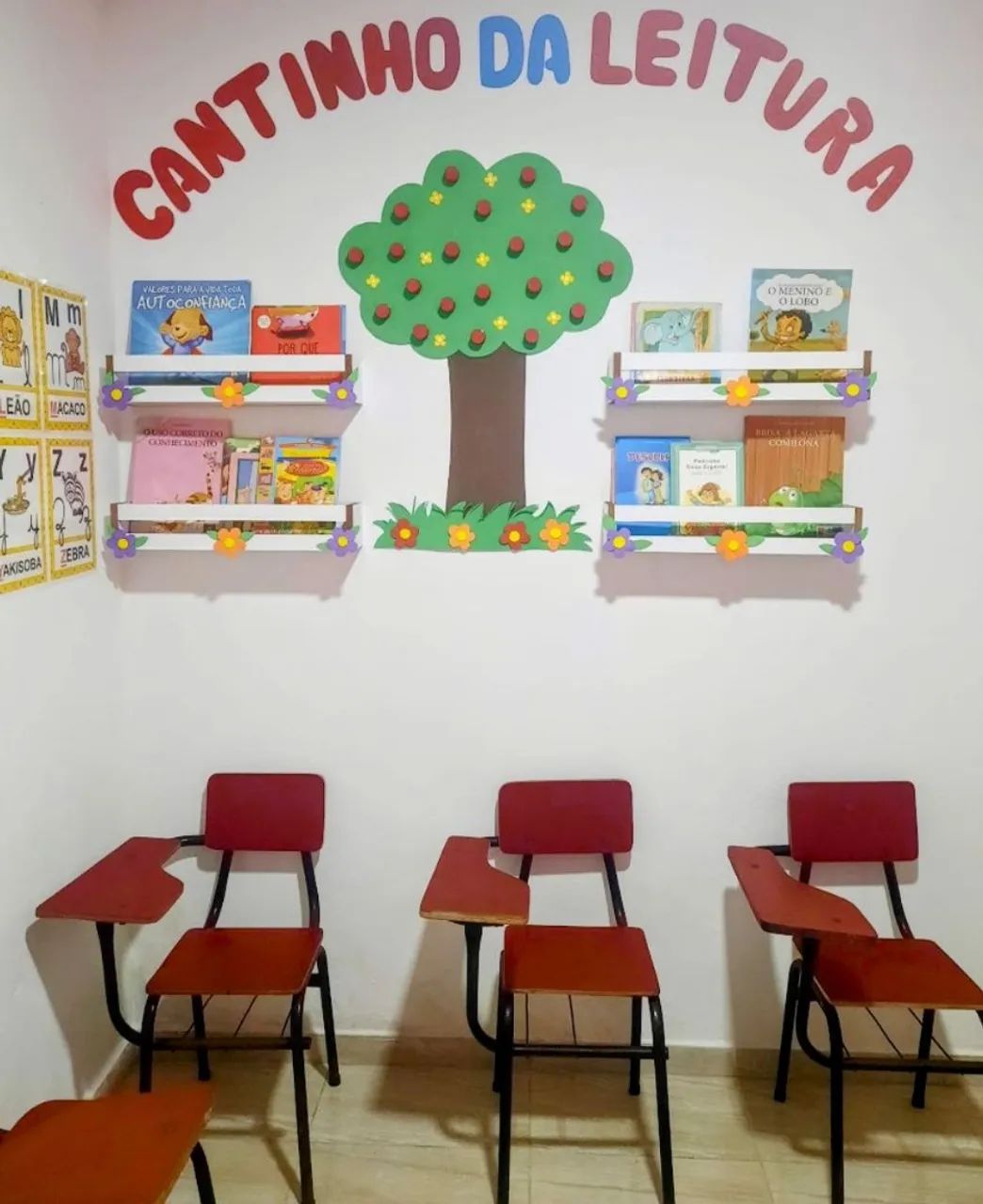 Cadeira escolar64962672049921121