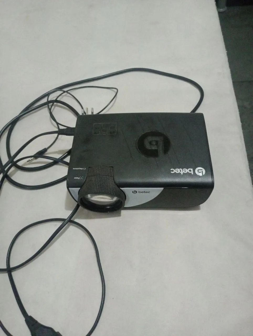 Projetor Betec 