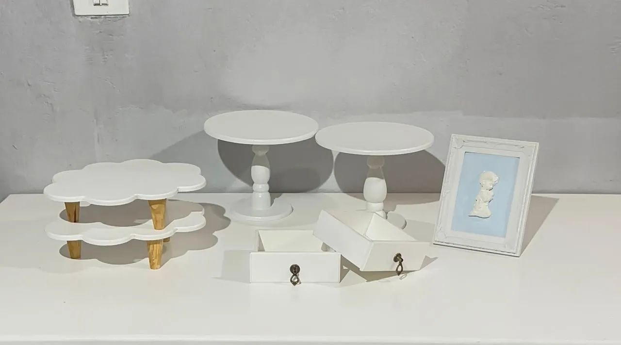Bandejas  de  decoração de festas em louça  e  mdf  - Foto 5