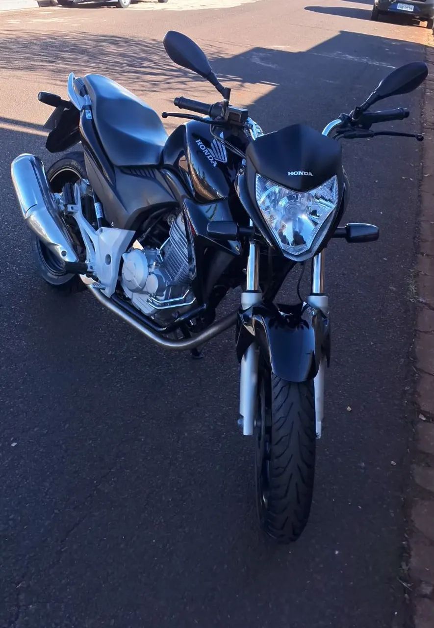 CB300 R - Foto 5
