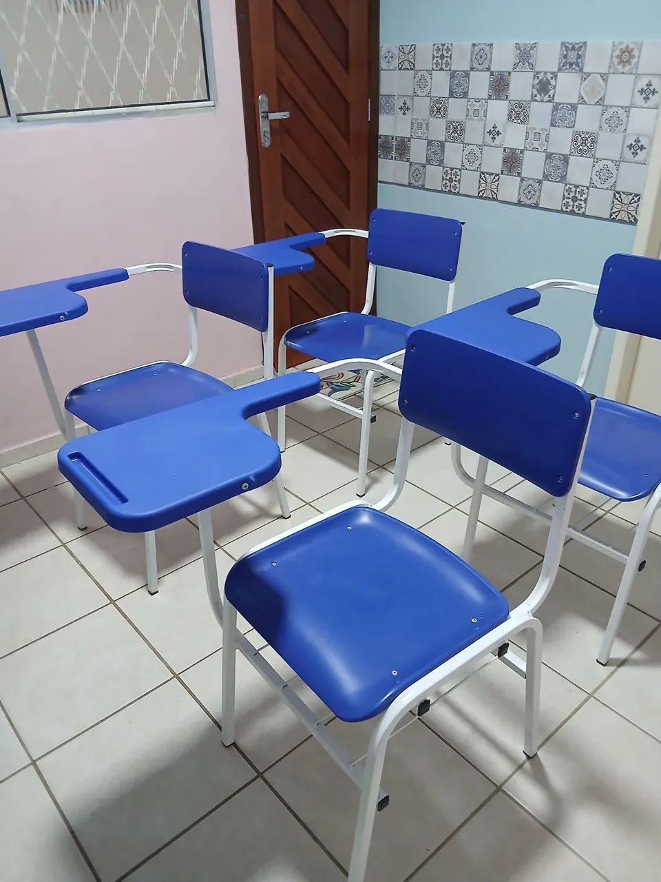 4 cadeiras escolares  - Foto 3