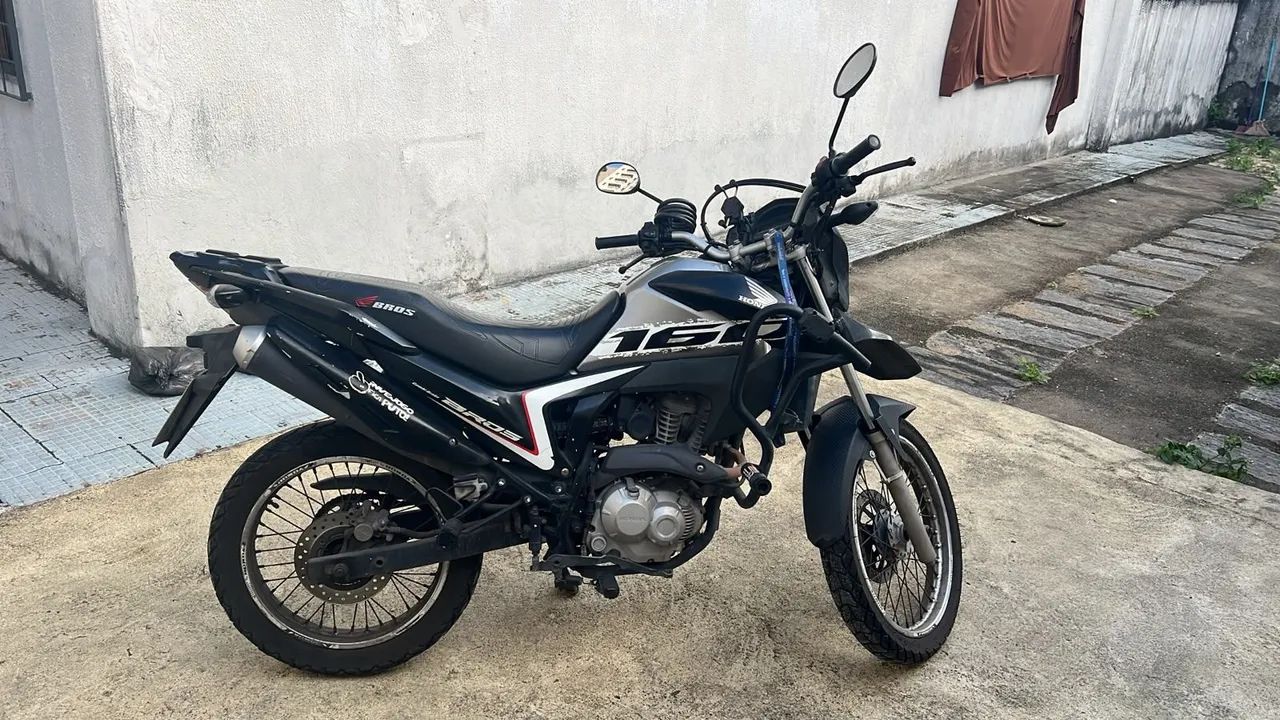 Vendo Bros super conservada 2021 - Foto 3