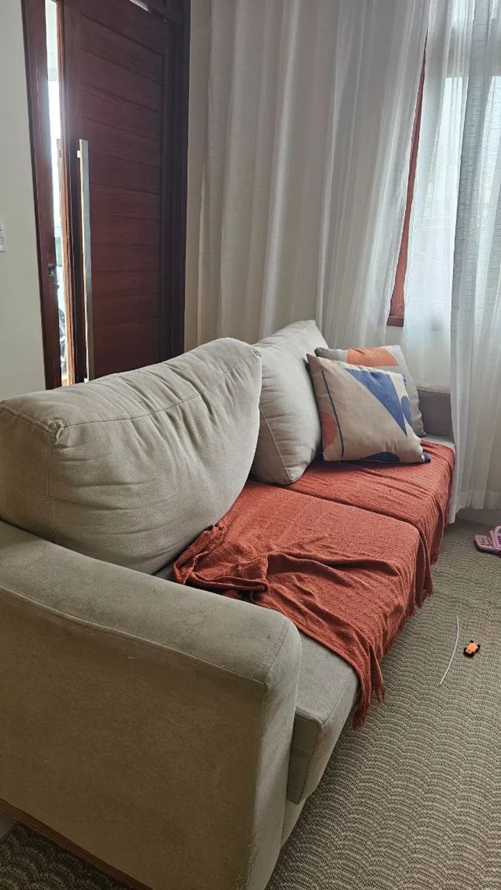 Um sofá  - Foto 3